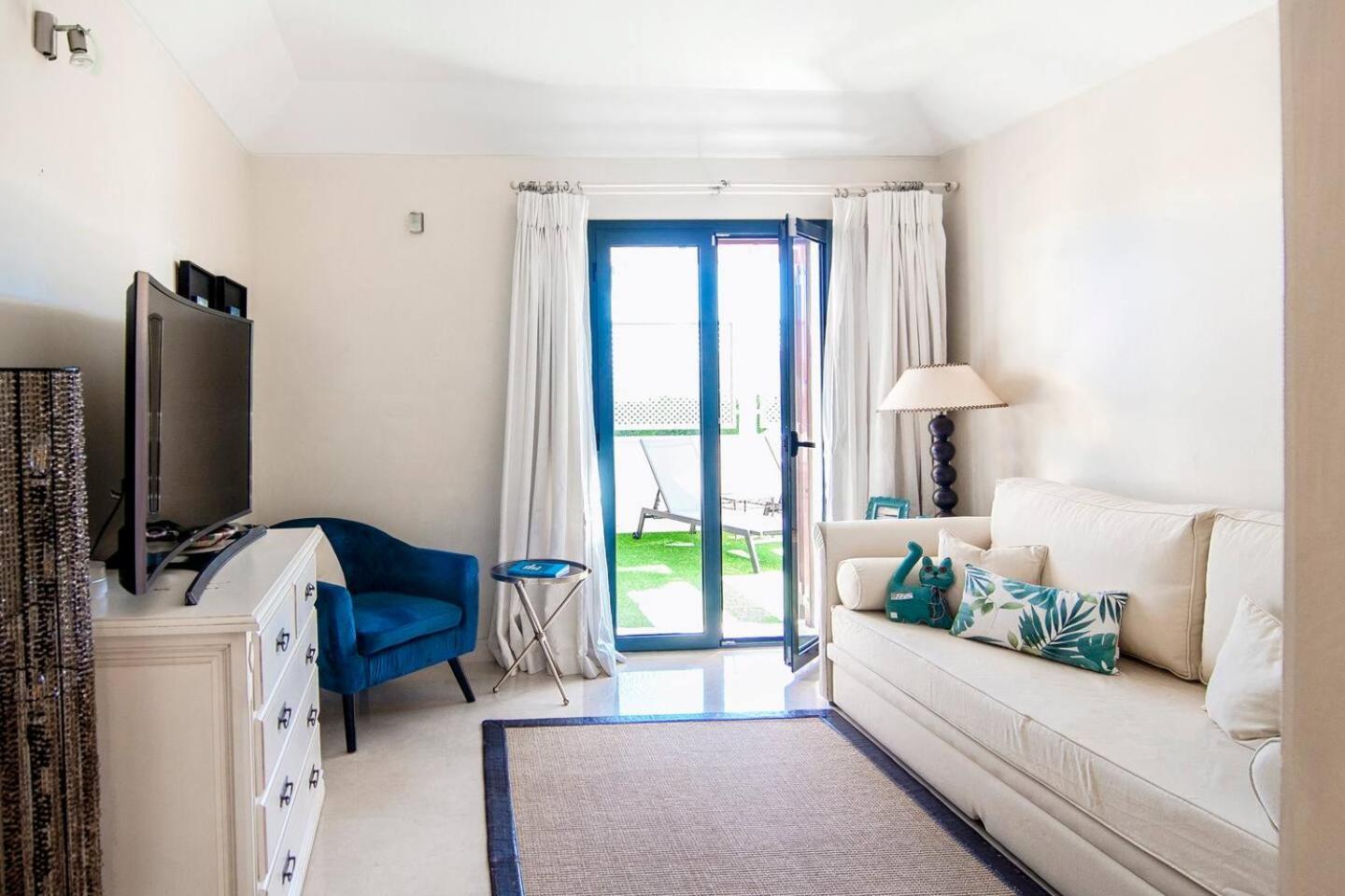 Polo Royale Waterfront Luxury Apt - 3 Terraces And Pool Sotogrande Esterno foto