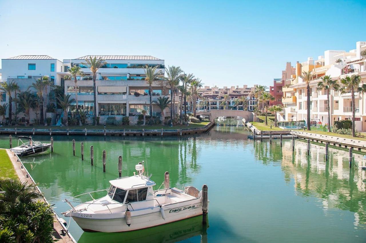 Polo Royale Waterfront Luxury Apt - 3 Terraces And Pool Sotogrande Esterno foto